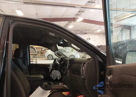 2020 Chevrolet Silverado 1500 4Wd Double Cab Standard Bed Rst from USA, damaged, VIN 1GCRYEEK5LZ258005